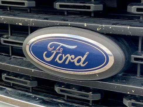 Used 2023 Ford F150 XLT w/ FX4 Off-Road Package image 24