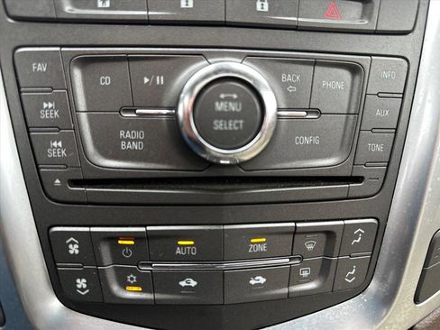 Used 2011 Cadillac SRX Luxury image 33