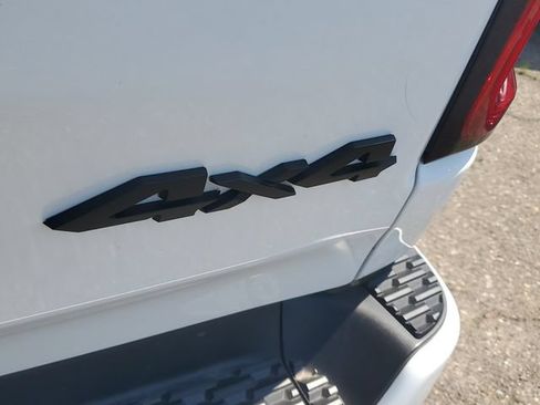 New 2026 RAM 1500 Big Horn AWD/4WD image 6