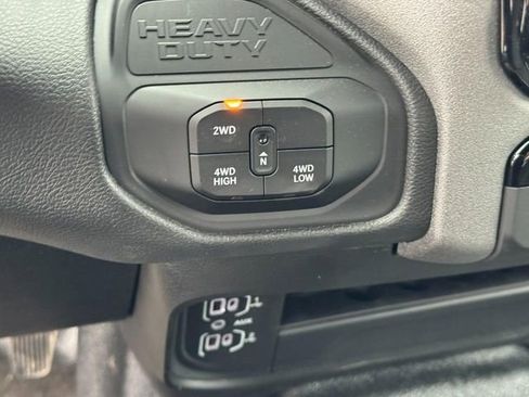 New 2025 RAM 5500 Tradesman w/ Chrome Appearance Group image 15