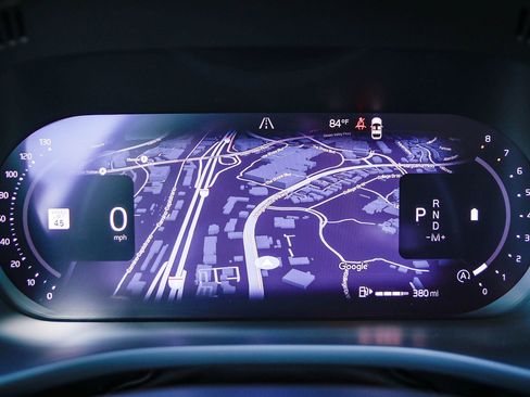 Certified 2026 Volvo XC60 B5 Plus w/ Climate Package image 27