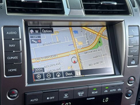 Used 2021 Lexus GX 460 Premium w/ Accessory Package AWD/4WD image 19