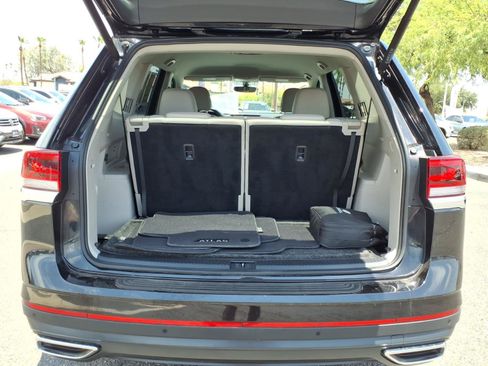 Certified 2023 Volkswagen Atlas SE FWD image 17
