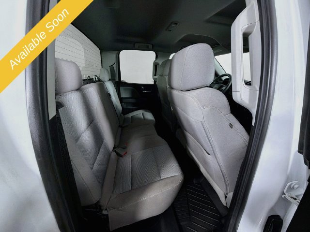 Used 2018 Chevrolet Silverado 1500 Custom w/ Custom Convenience Package AWD/4WD image 27