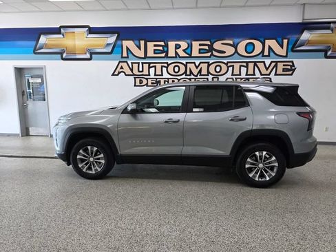 Used 2026 Chevrolet Equinox LT AWD/4WD image 4