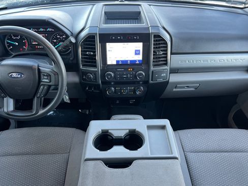 Used 2022 Ford F250 XLT w/ FX4 Off-Road Package image 13