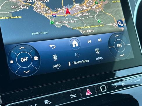 New 2026 Mercedes-Benz CLE 300 4MATIC Cabriolet image 27