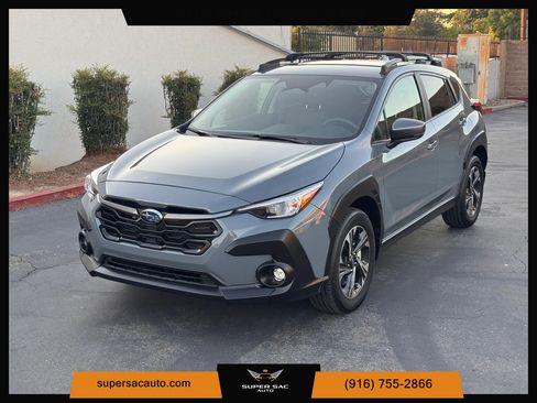 Used 2024 Subaru Crosstrek 2.0i Premium AWD/4WD image 1