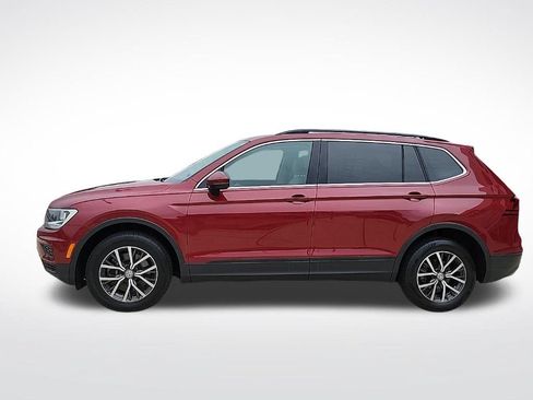Used 2019 Volkswagen Tiguan SE w/ 3rd Row Seat Package AWD/4WD image 2