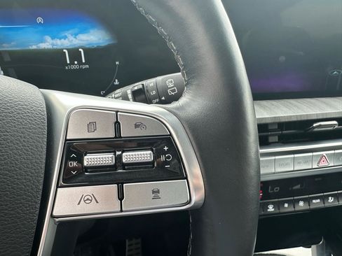 Used 2024 Kia Telluride SX AWD/4WD image 11