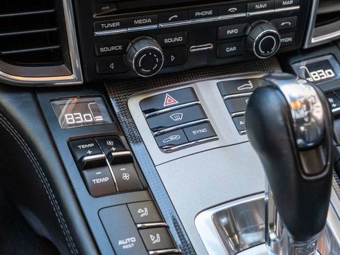 Used 2016 Porsche Panamera GTS image 18