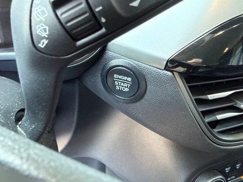 Used 2025 Ford Escape Active FWD image 11
