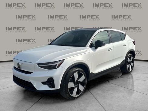 Used 2023 Volvo C40 P8 Recharge Ultimate image 1