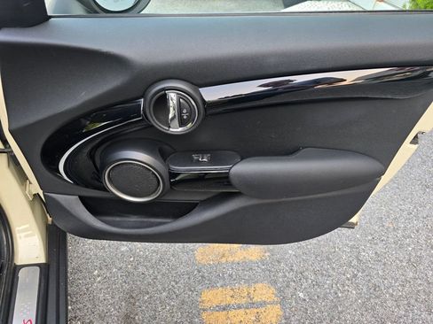 Used 2015 MINI Cooper S FWD image 20