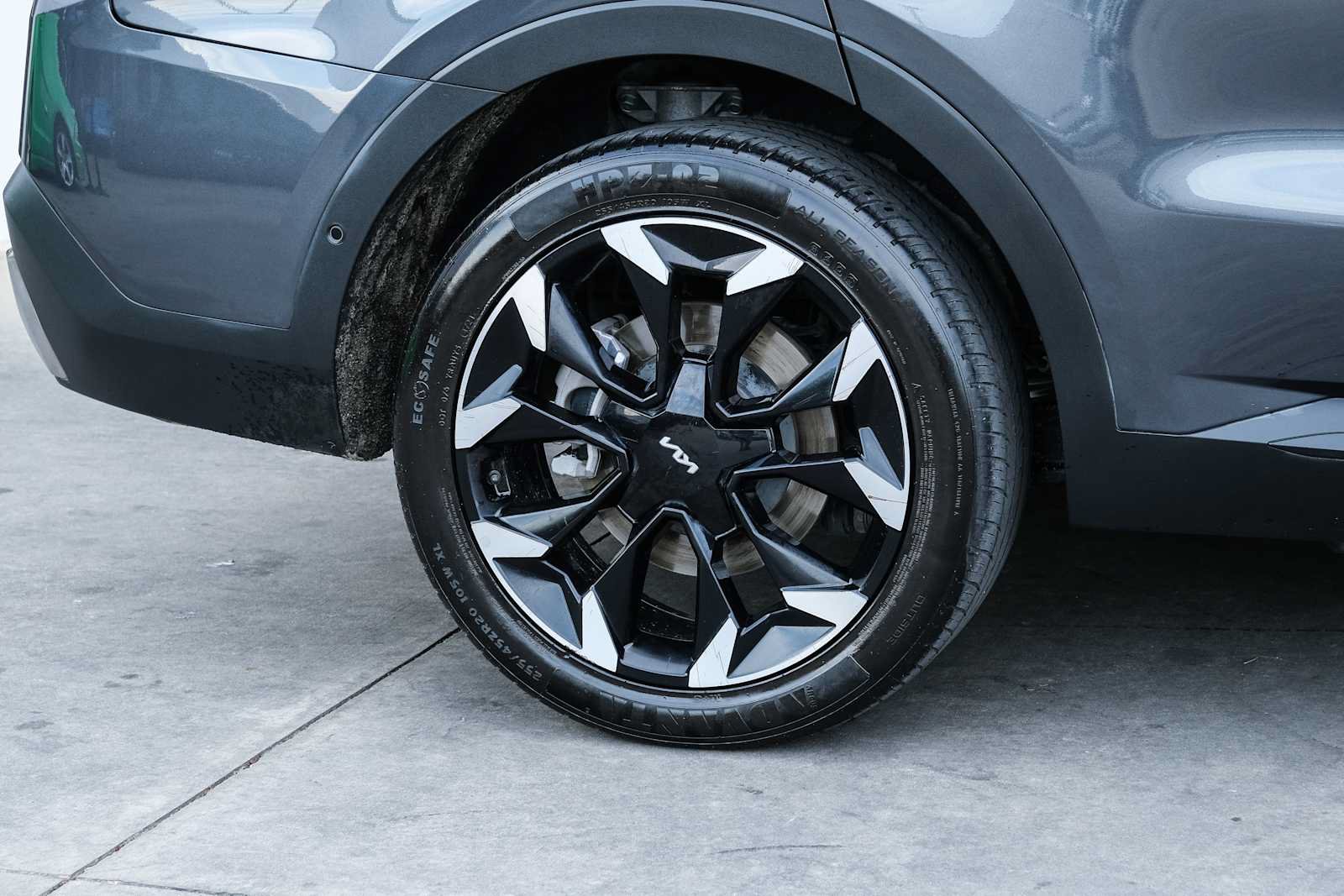 Used 2024 Kia Sorento SX FWD image 7