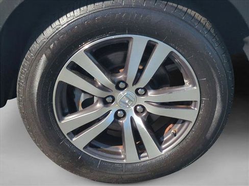 Used 2016 Honda Pilot EX image 23