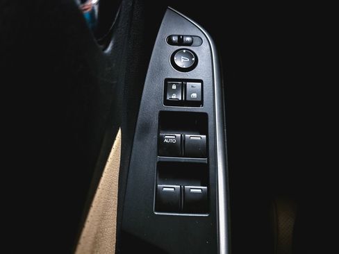 Used 2015 Honda CR-V Touring image 21