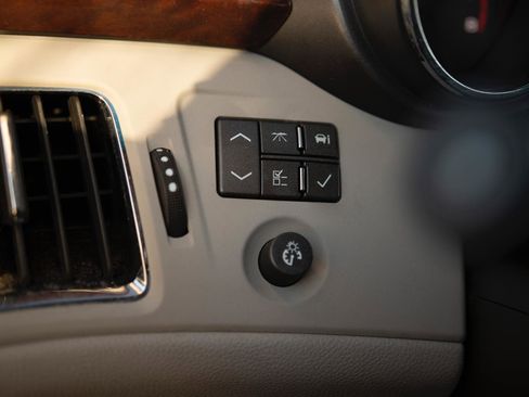 Used 2009 Cadillac CTS 3.6 AWD image 14