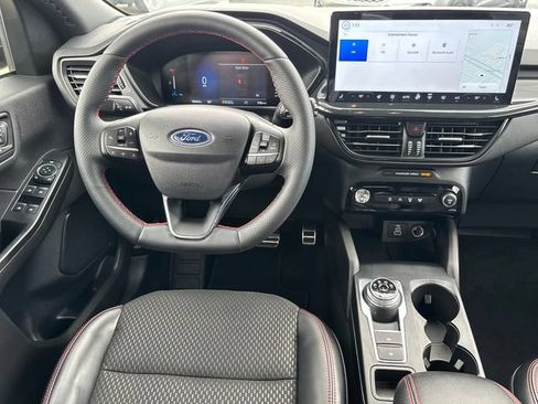 Certified 2024 Ford Escape ST-Line w/ Tech Pack #1 AWD/4WD image 8