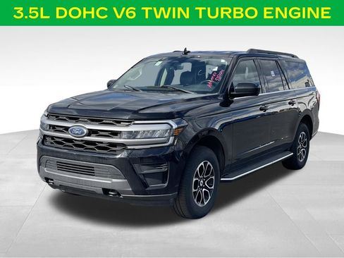 Used 2023 Ford Expedition Max XLT image 4