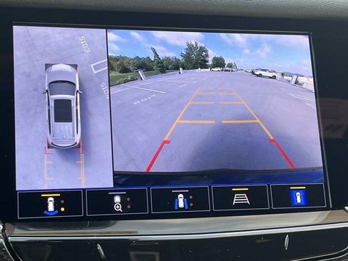 Certified 2023 Cadillac XT6 Sport w/ Technology Package AWD/4WD image 46