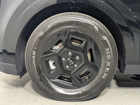 New 2026 Kia Carnival image 9