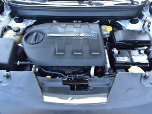 Used 2017 Jeep Cherokee Limited AWD/4WD image 54