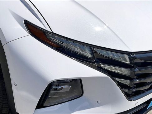 Used 2023 Hyundai Tucson Limited AWD/4WD image 33