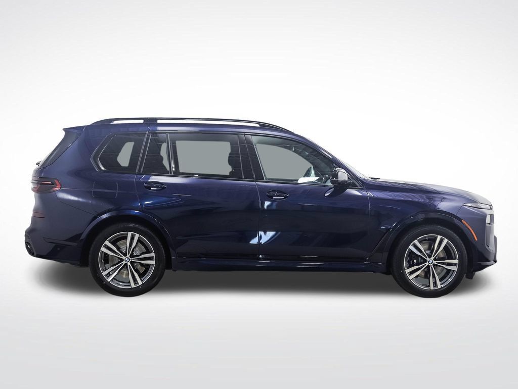 Used 2026 BMW X7 M60i AWD/4WD image 6