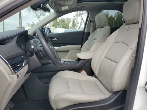 Used 2023 Cadillac XT4 Premium Luxury w/ Driver Assist Package image 12