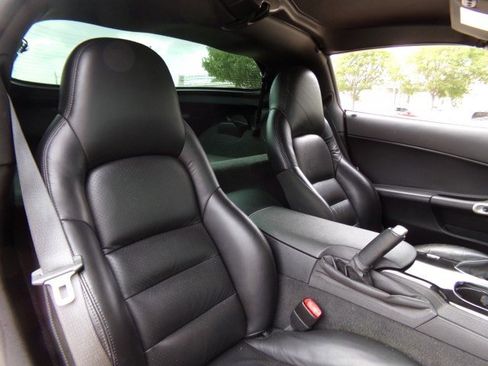 Used 2008 Chevrolet Corvette Coupe w/ Preferred Equipment Group RWD image 25