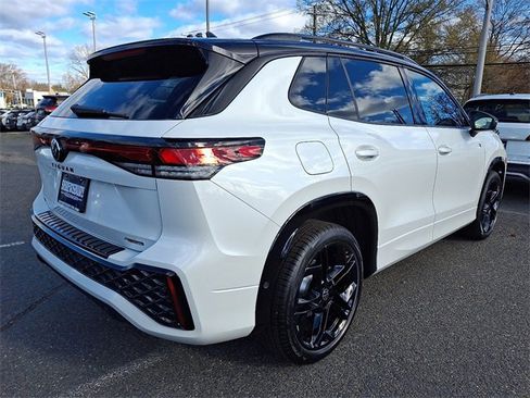 New 2026 Volkswagen Tiguan SE R-Line image 4