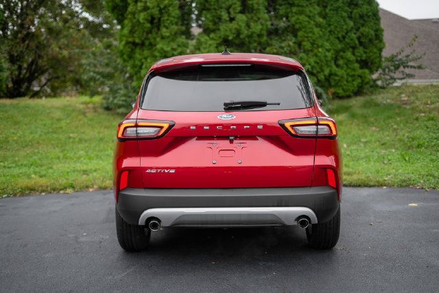 Used 2025 Ford Escape Active FWD image 6