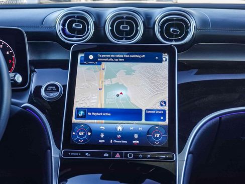 Certified 2025 Mercedes-Benz GLC 300 4MATIC image 13