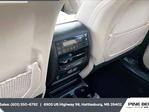 Used 2025 Jeep Grand Cherokee L Limited w/ Trailer Tow Package image 24