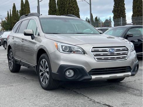 Used 2017 Subaru Outback 2.5i Limited image 3