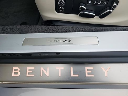 New 2024 Bentley Continental GT V8 image 29