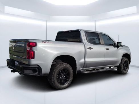 Used 2024 Chevrolet Silverado 1500 Custom Trail Boss w/ LPO, Dark Essentials Package AWD/4WD image 3