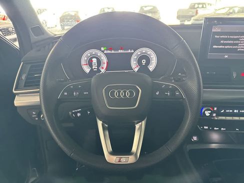 Used 2025 Audi Q5 2.0T Premium Plus w/ Premium Plus Package AWD/4WD image 14