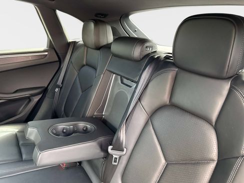 Used 2022 Porsche Macan GTS image 36