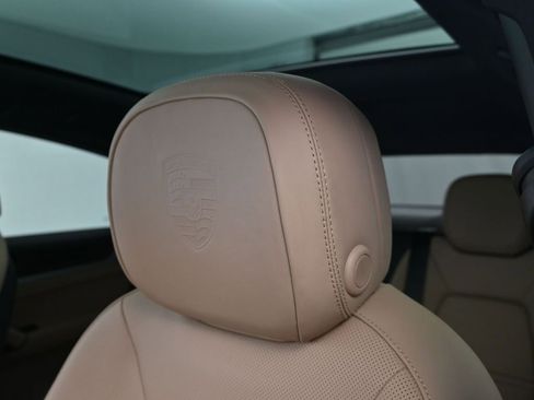 New 2026 Porsche Cayenne Coupe image 20