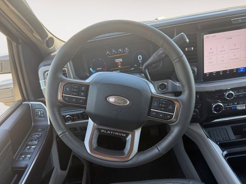 Used 2026 Ford F450 Platinum w/ Platinum Plus Package AWD/4WD image 12
