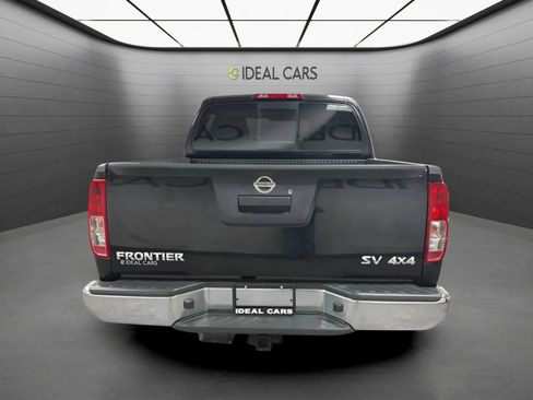 Used 2019 Nissan Frontier SV AWD/4WD image 6