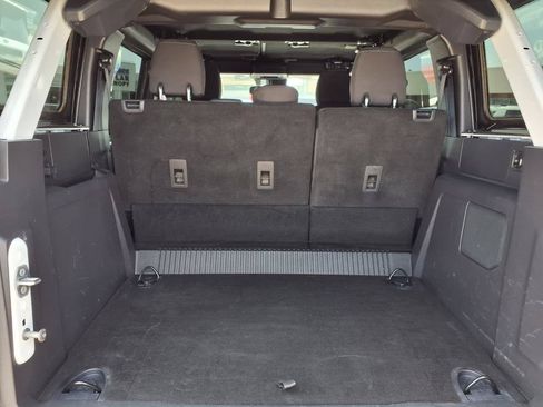 Used 2022 Ford Bronco Wildtrak AWD/4WD image 11