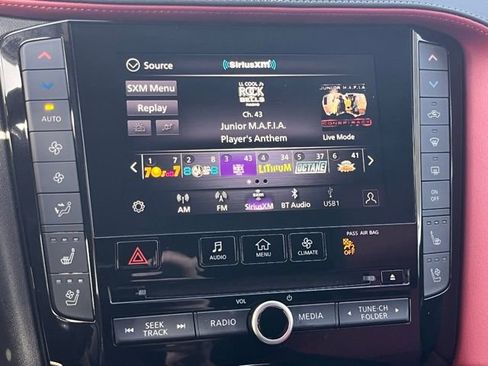 Certified 2025 INFINITI QX50 Sport image 18