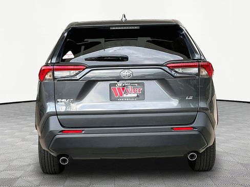 Used 2023 Toyota RAV4 LE FWD image 5