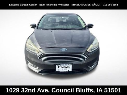 Used 2015 Ford Focus Titanium FWD image 2
