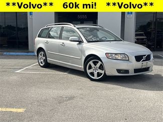 Used 2008 Volvo V50 2.4i video 2