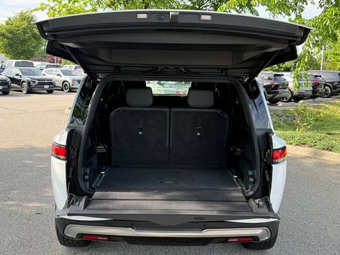 Used 2023 Rivian R1S Adventure AWD/4WD image 10