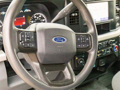 Used 2023 Ford F250 XLT w/ F-250 >10K GVWR Package image 25